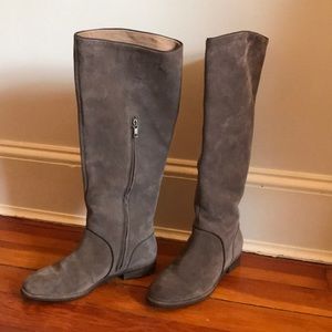 UGG Daley Tall Boot size 8